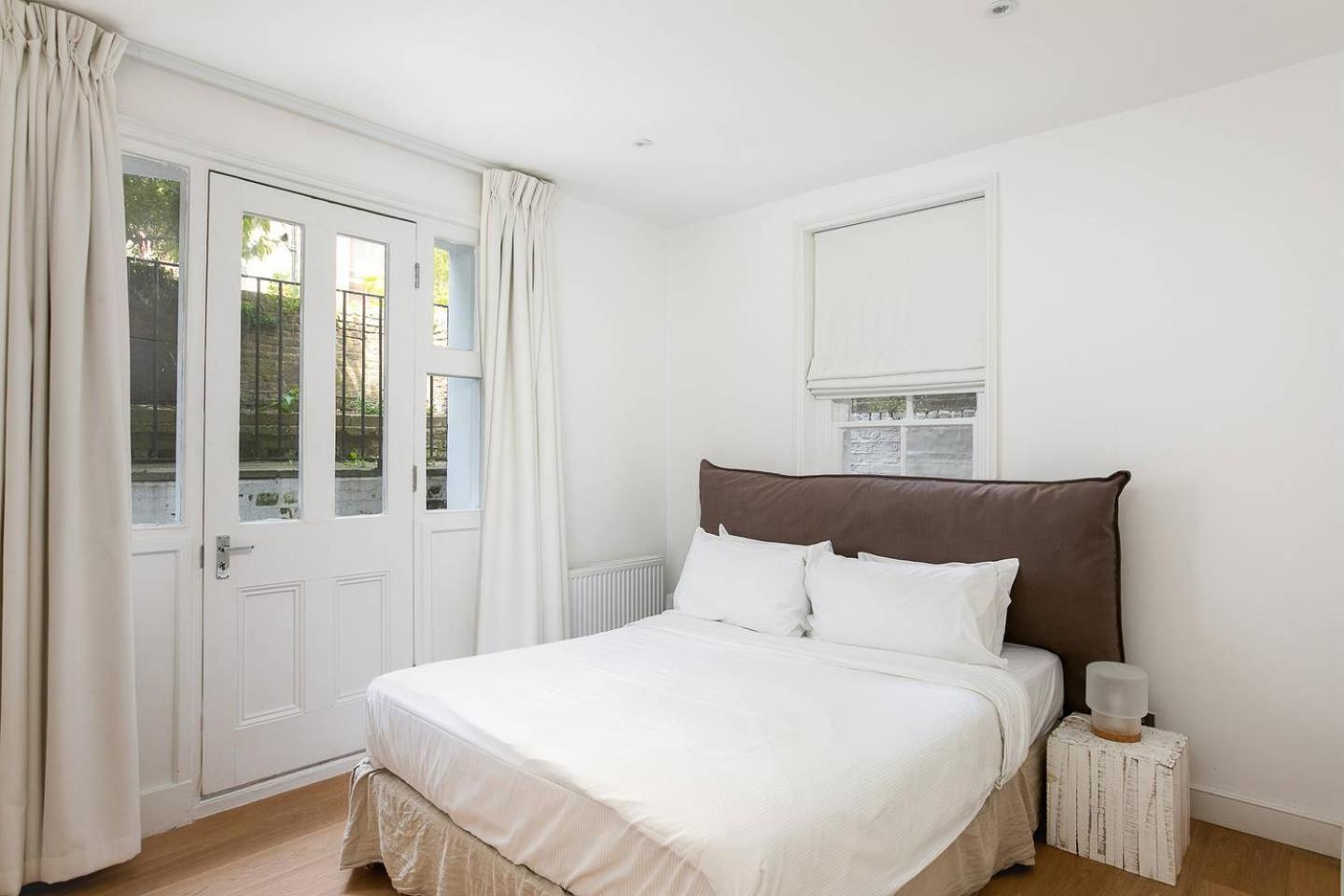 Stylish 2Br Home In West Kensington , 4 Guests London Exterior photo